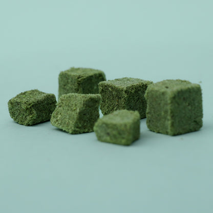 Waita Freeze-Dried Cat Grass Cubes (50g/500g)